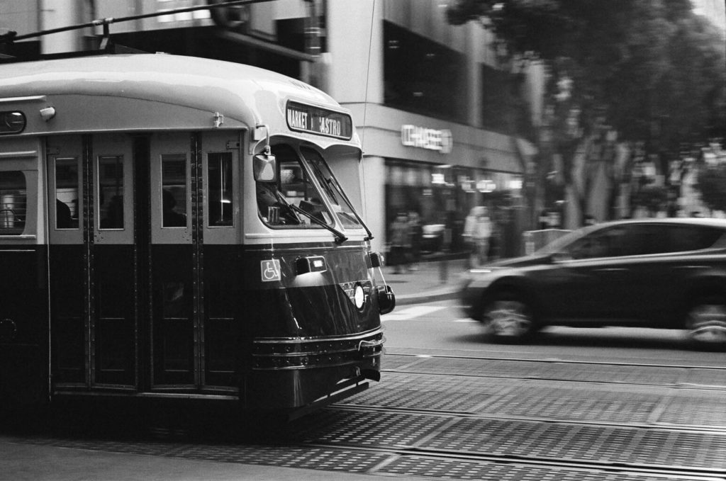 Leica M-A, Summicron 50mm, f/11, 1/60s, Tri-X shot at ISO 400